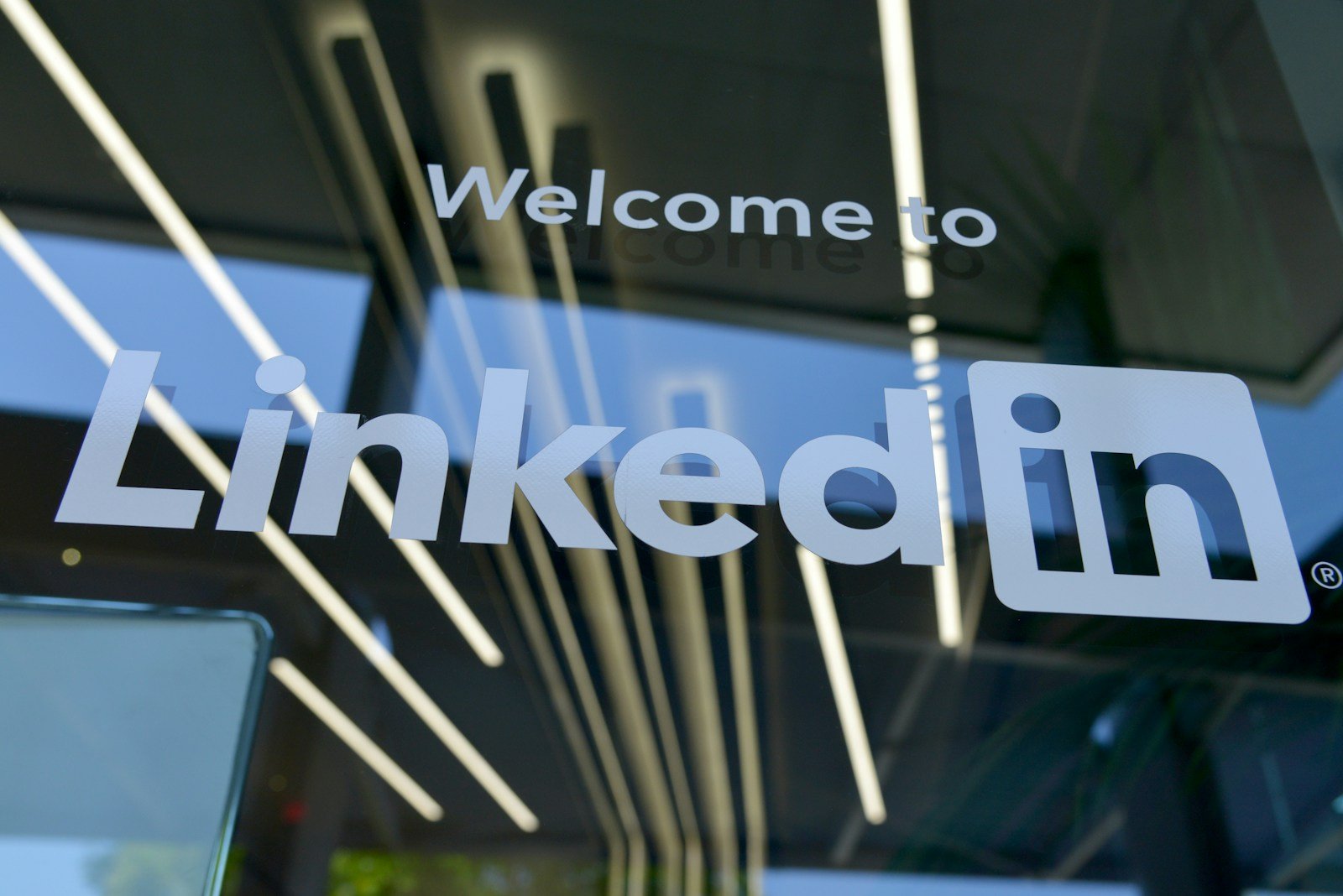 5 Reasons You Should Be Using LinkedIn: How It Helped Me